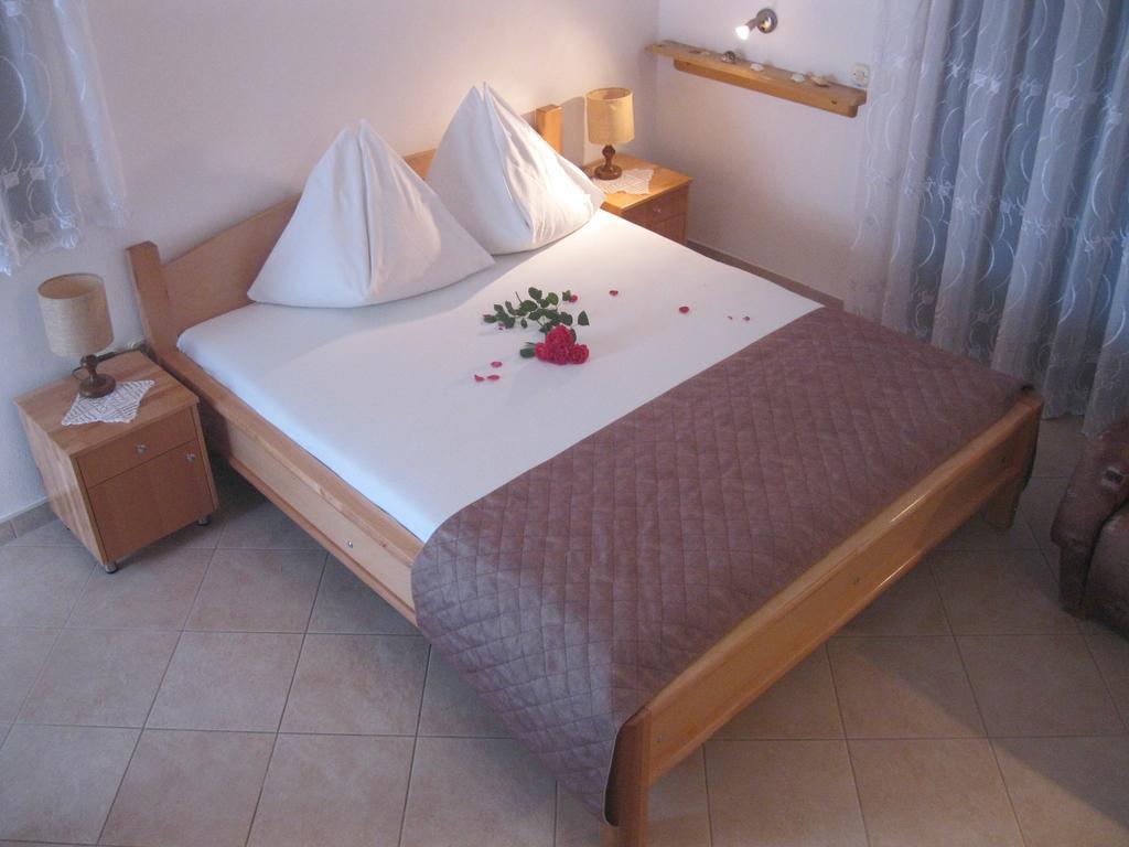 Apartments Villa Macola Trogir Exterior foto