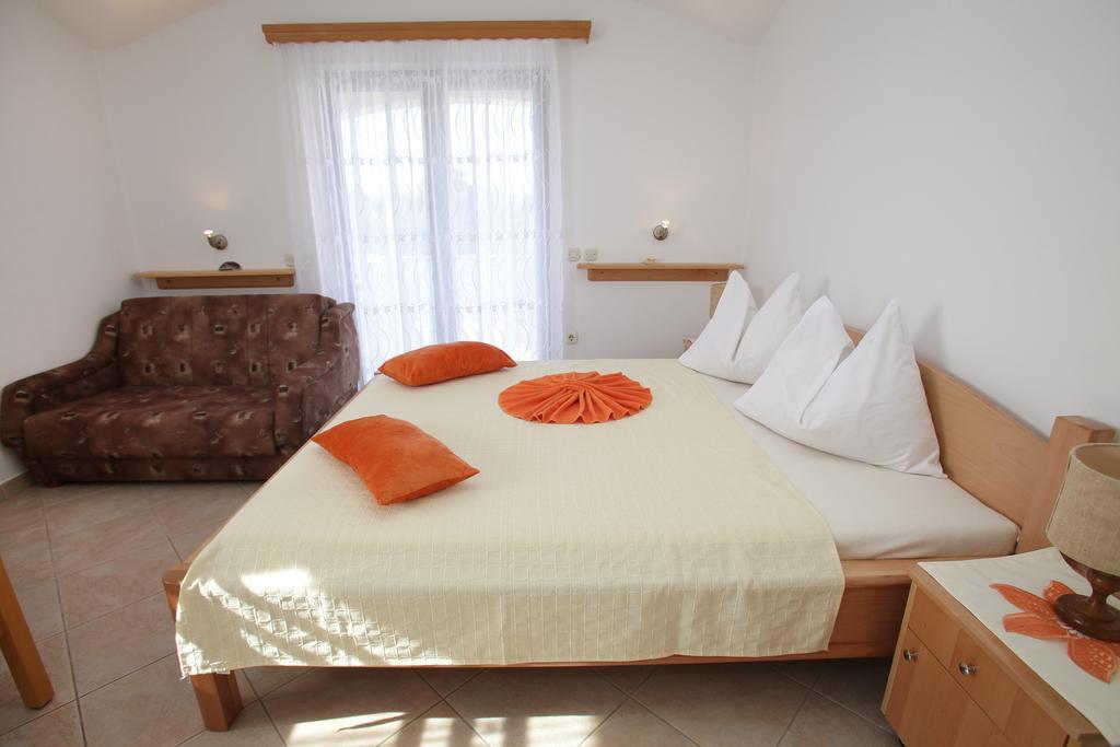 Apartments Villa Macola Trogir Exterior foto